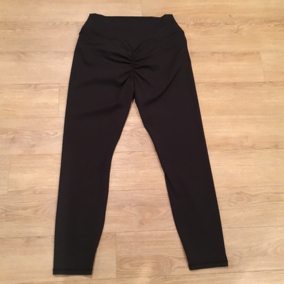 Women’s High Waisted Invisible Butt Scrunch Workout Leggings - Picture 6 of 6
